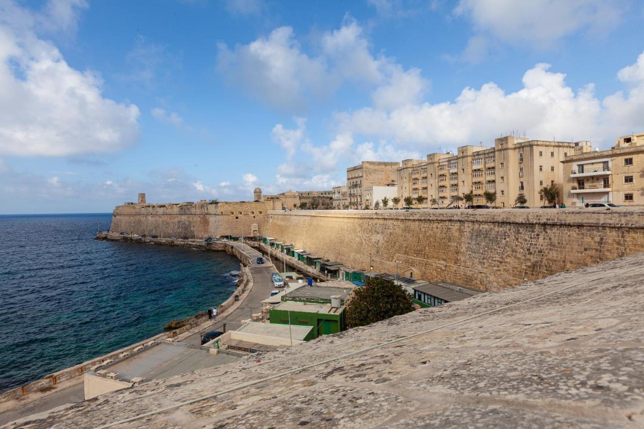 Designer Home With Comfy Sofa In Central Valletta By 360 Estates Exterior foto